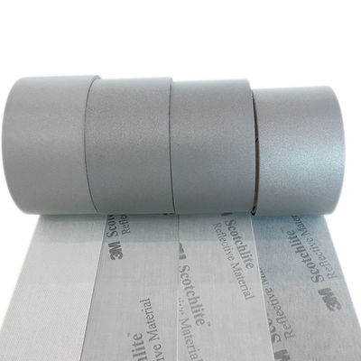 Als de Band van  Sewing Reflective Fabric voor van de de Streep het Zilveren Weerspiegelende Band van Brandvrachtwagens Broodje 500cd/1X