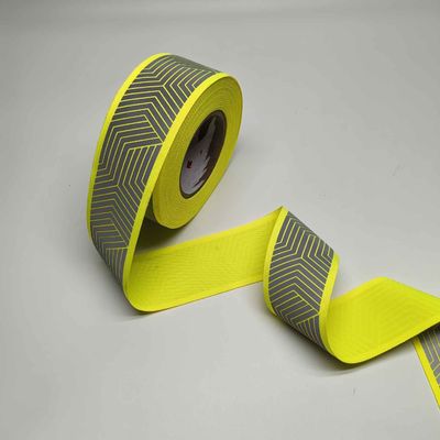 Gele reflecterende band met hoge zichtbaarheid voor kledingstukken zakken sportkleding buitenkleding