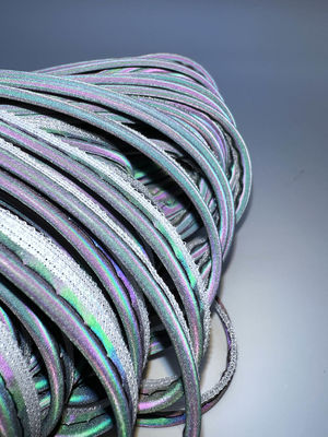 Kleurrijke reflectieve buisstofstrook gemakkelijk aan te brengen naaien op kleding